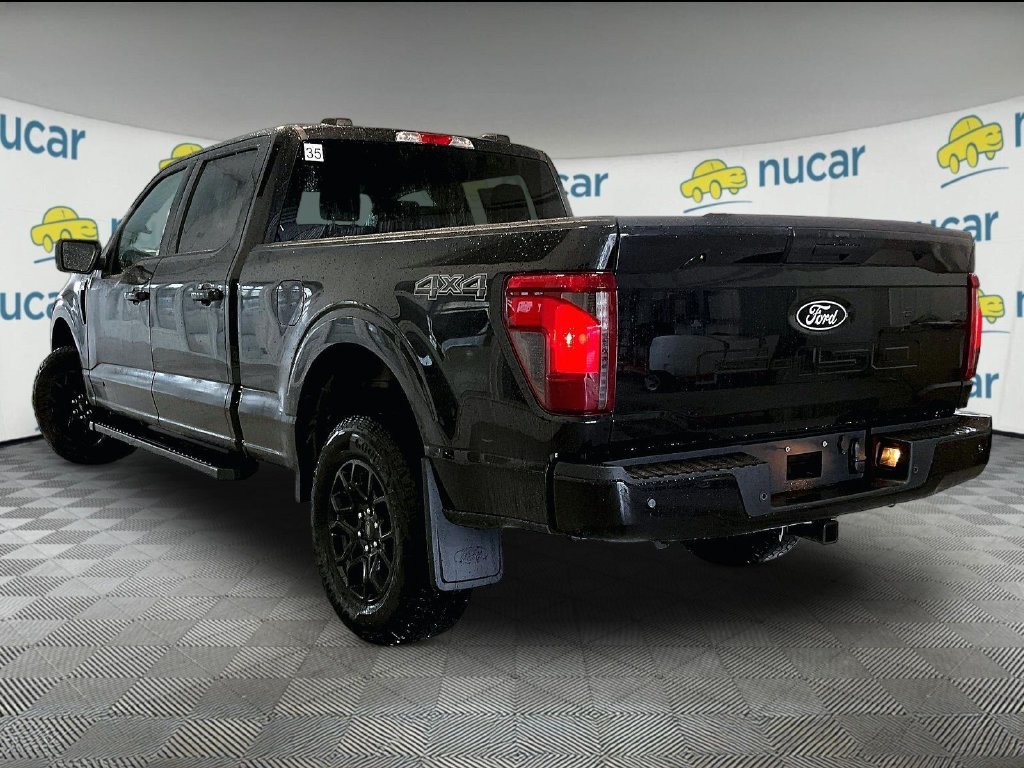 New 2026 Agate Black Metallic Ford XLT image 5