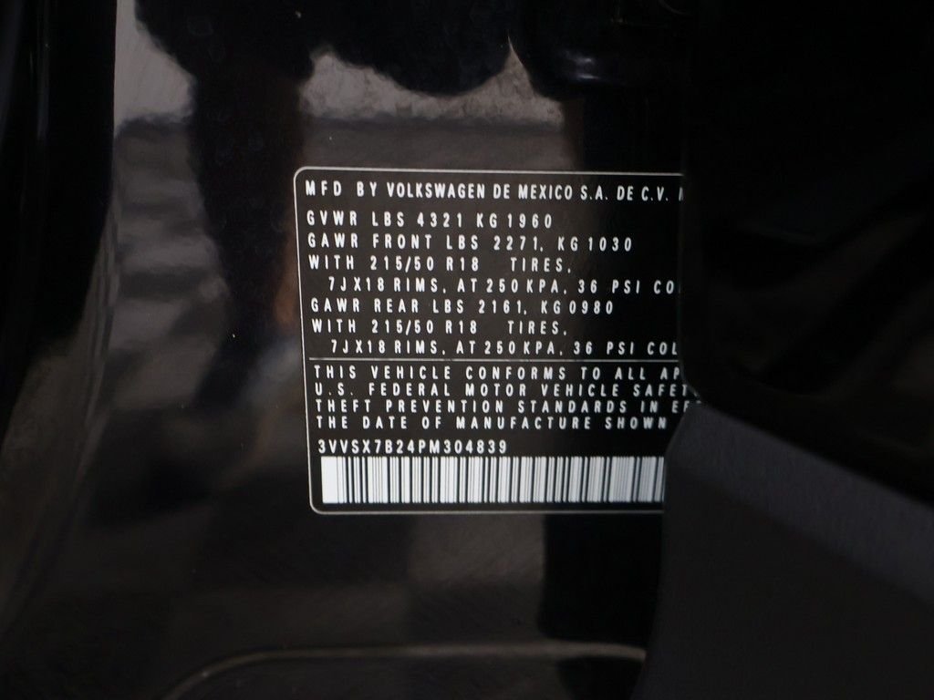 Used 2023 Black Volkswagen 1.5T SE image 47