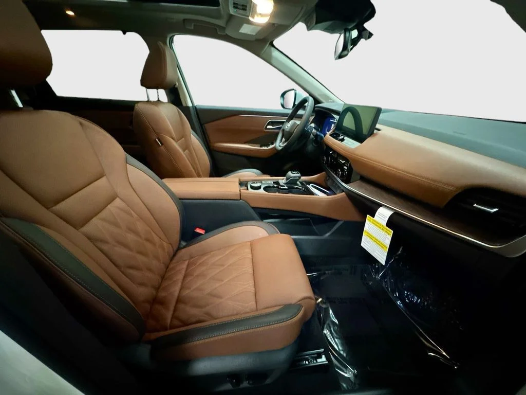 2026 Nissan Rogue Platinum - Photo 10