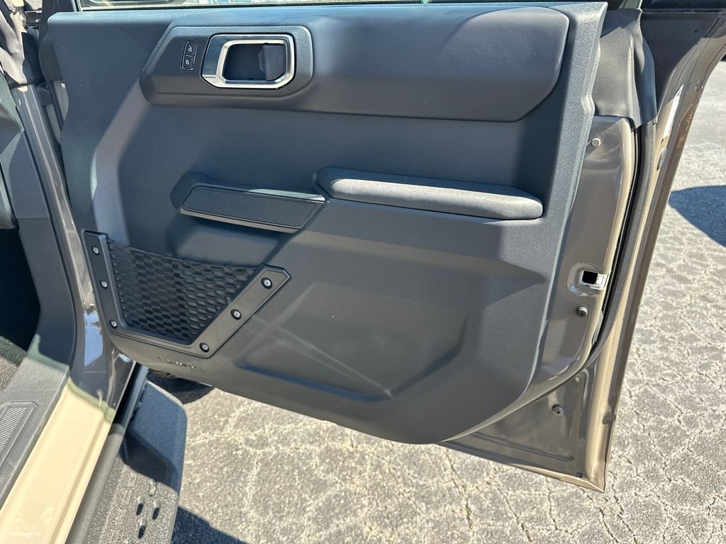 New 2025 Gray Ford Badlands image 14