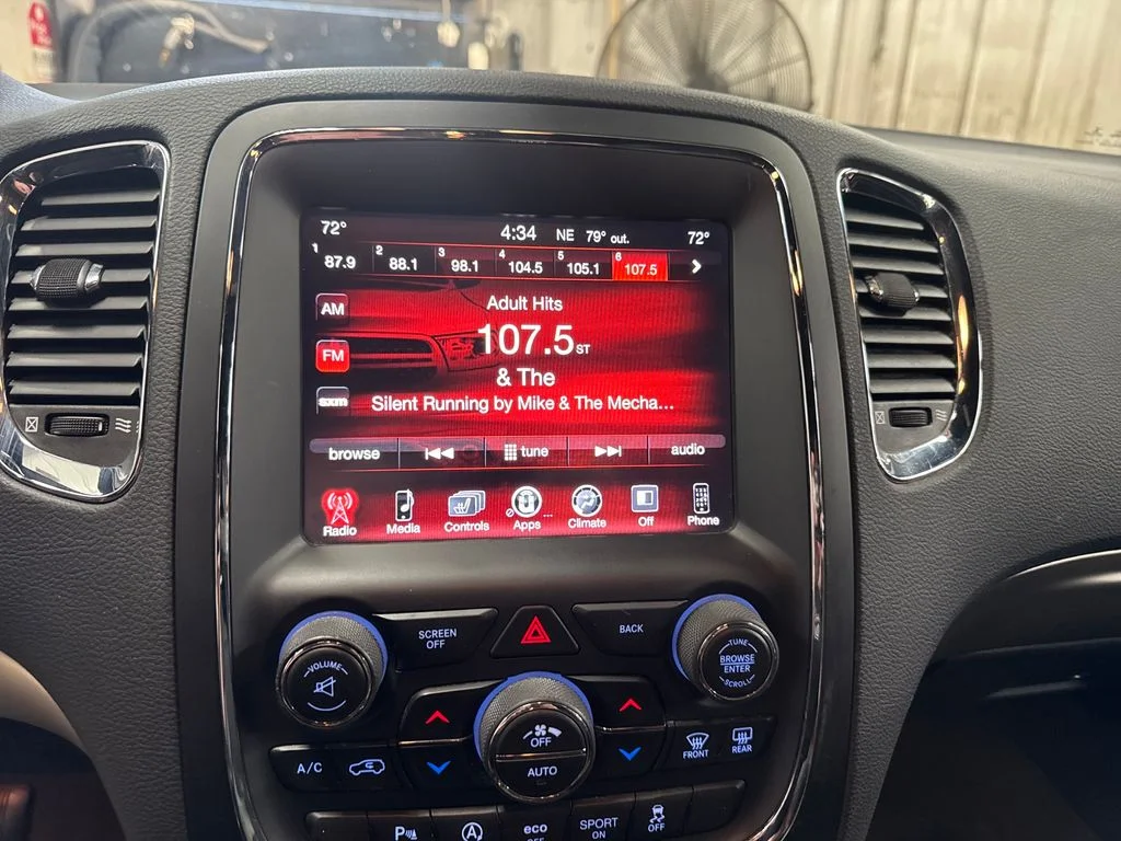 Used 2016 Red Dodge Limited image 23