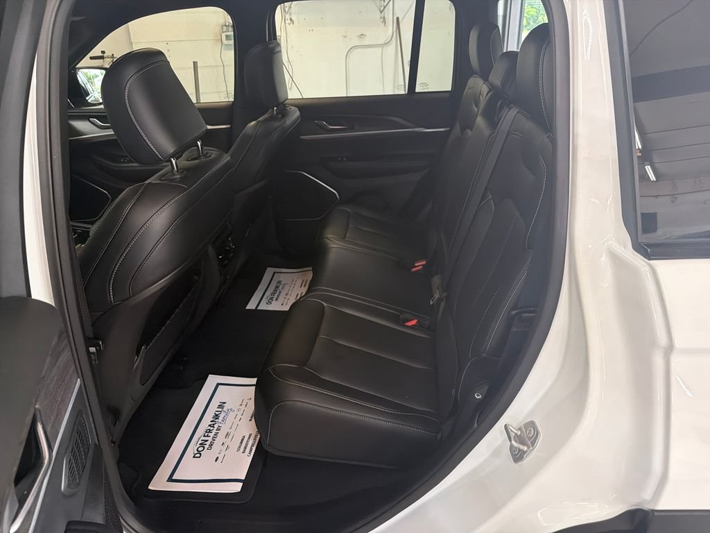 Used 2025 White Jeep Limited image 13