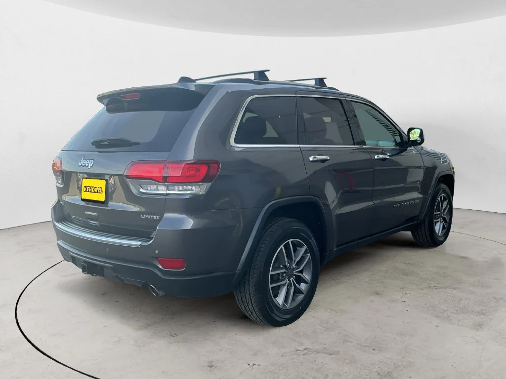 Used 2020 Gray Jeep Limited image 8