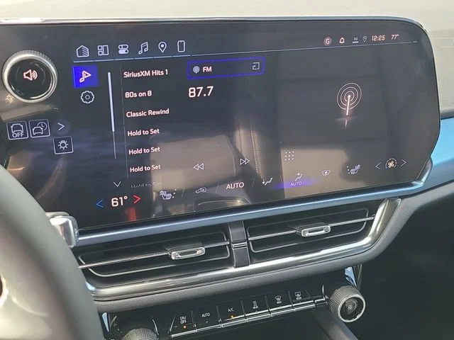 New 2026 Summit White Chevrolet LT image 31