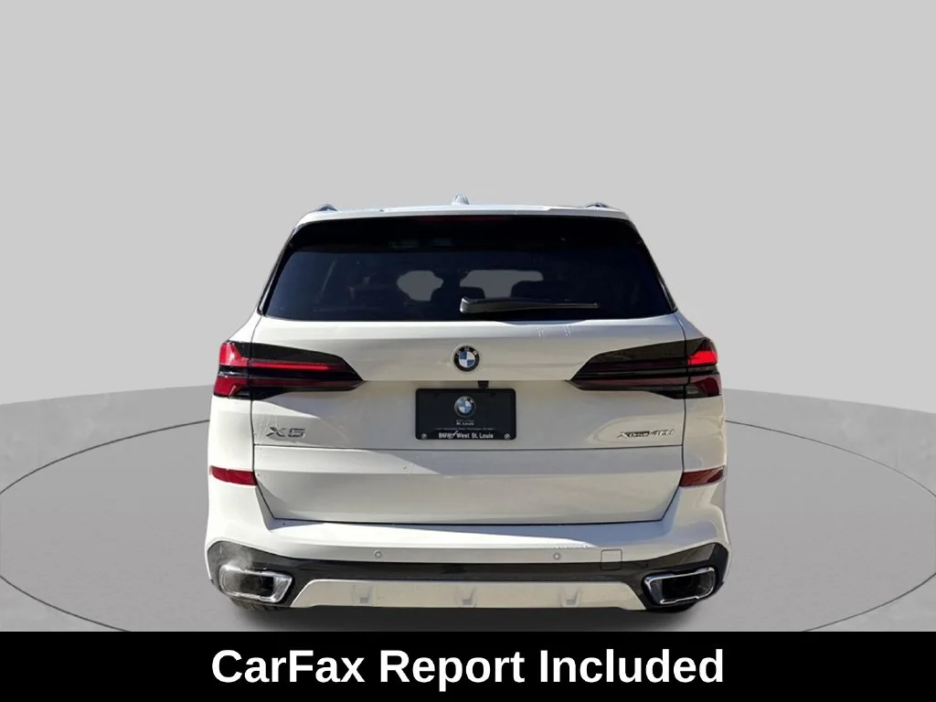 Used 2026 White BMW xDrive40i image 4