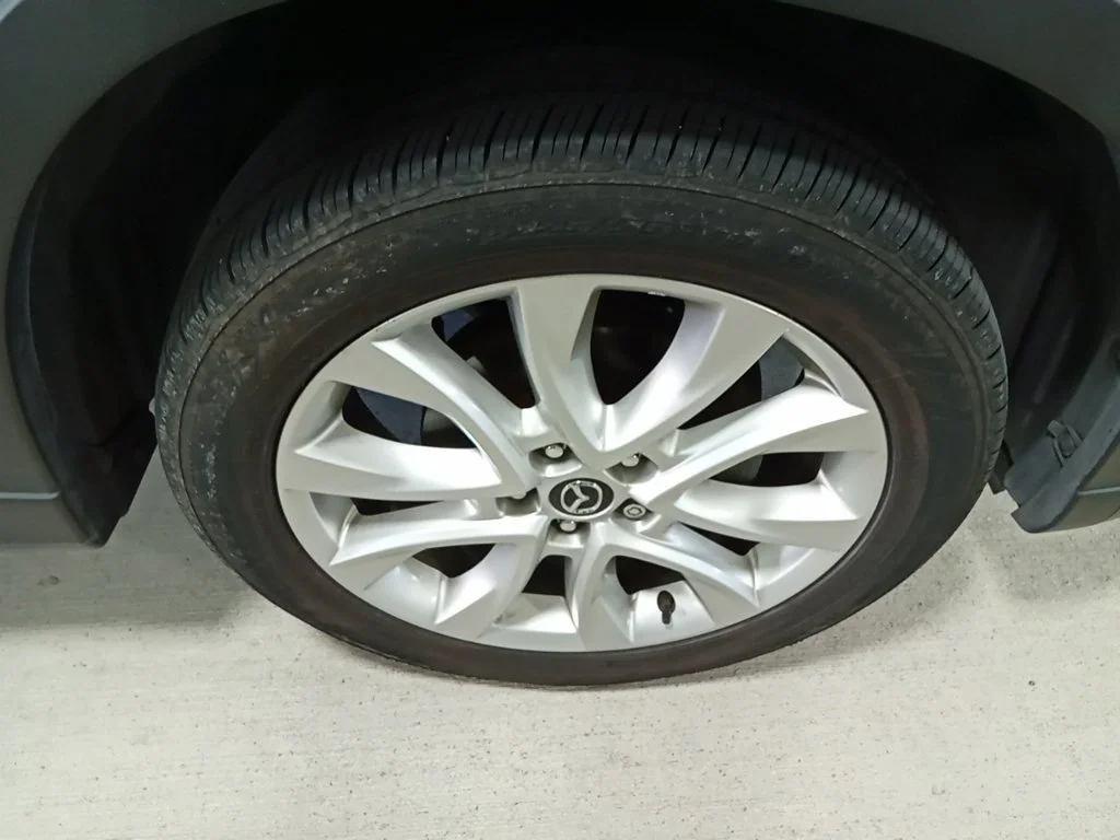 Used 2014 Soul Red Metallic Mazda Grand Touring image 14