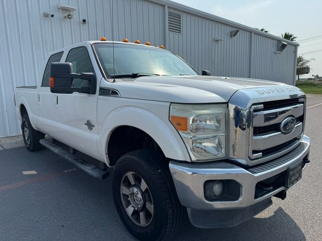 2015 Ford F-250 Lariat 4x4 Crew Cab 172 in's photo