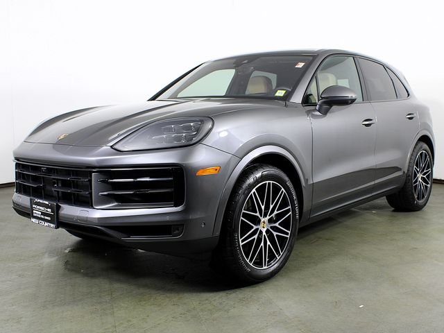 2025 Porsche Cayenne -'s photo