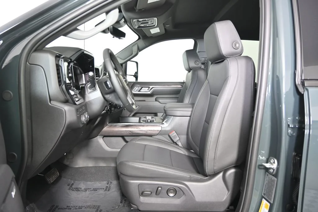 2026 Chevrolet Silverado 3500 HD LTZ - Photo 20