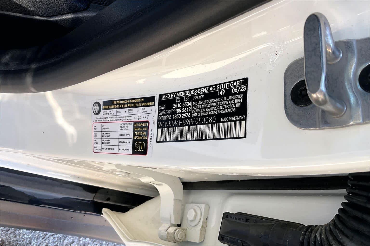 Used 2023 Polar White Mercedes-Benz GLC 300 image 31