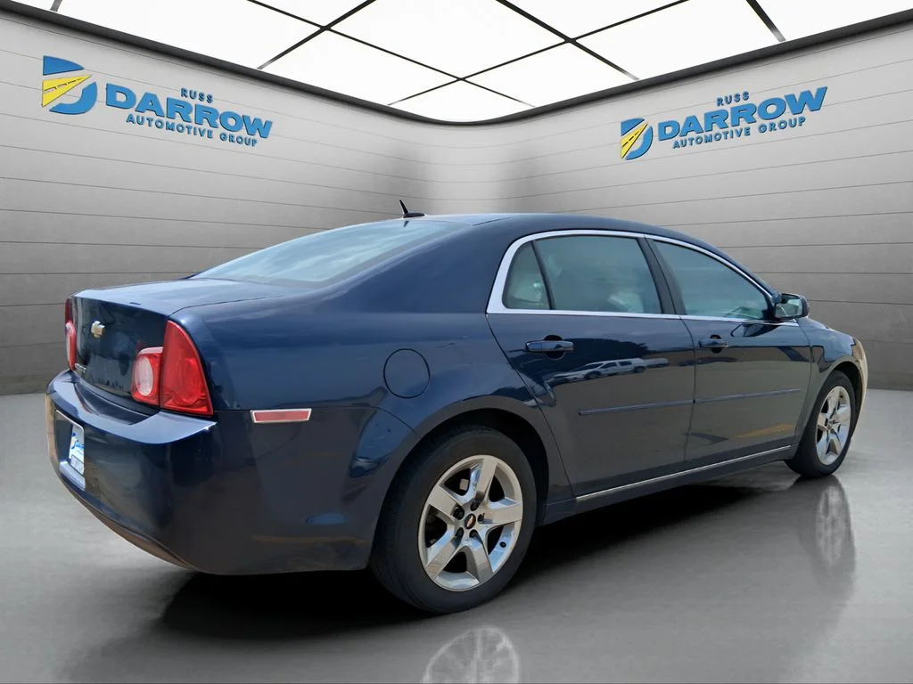 Used 2010 Blue Chevrolet LT image 5