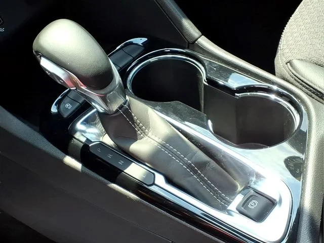 Used 2025 Moonstone Gray Metallic Buick Preferred image 9