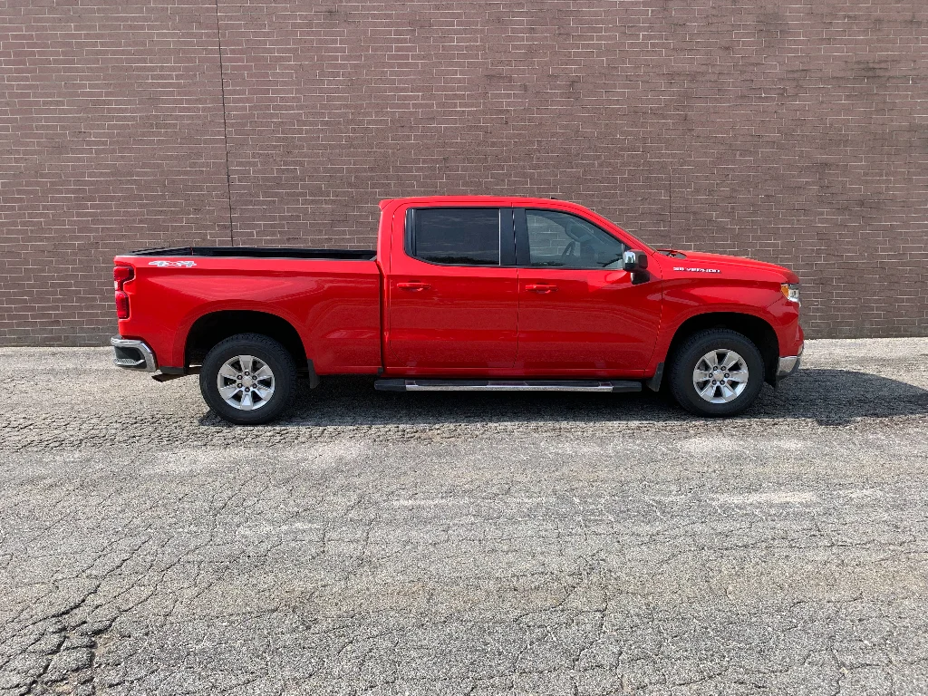 Used 2023 Red Chevrolet LT image 30