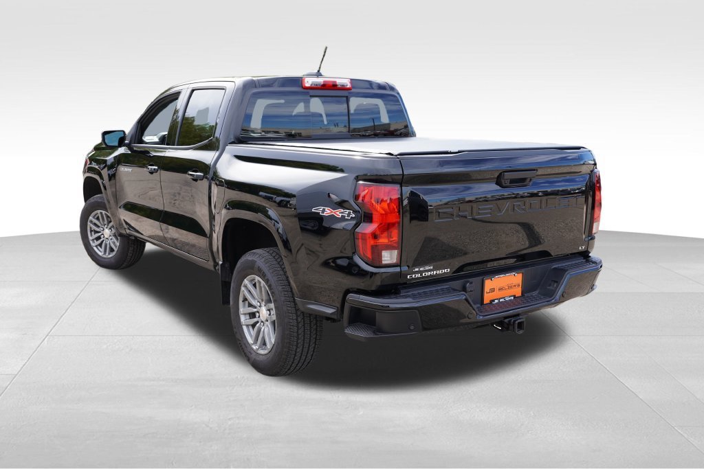 2024 Chevrolet Colorado LT - Photo 7