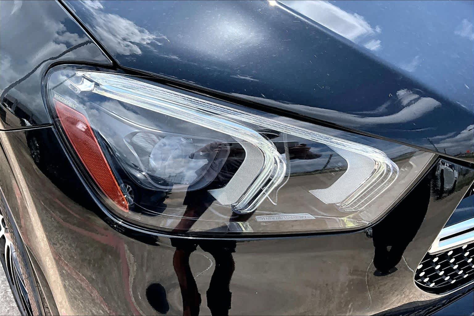 Used 2023 Black Mercedes-Benz GLE 450 image 33