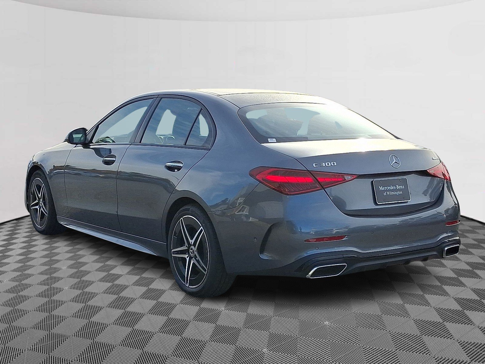 New 2026 Selenite Grey Metallic Mercedes-Benz C 300 image 4