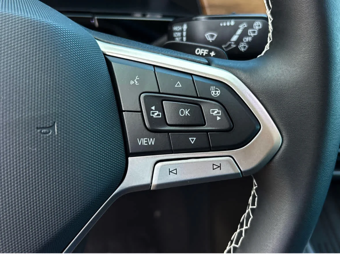 2026 Volkswagen Atlas SE w/Tech - Photo 18