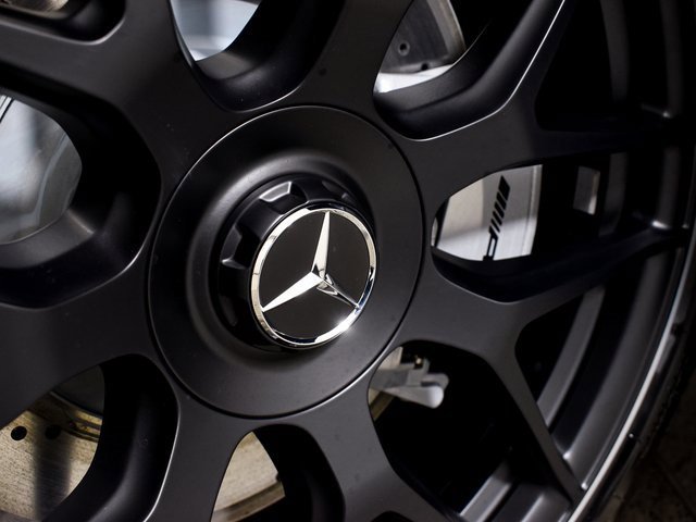 New 2026 Twilight Blue Metallic Mercedes-Benz GLE 53 AMG® image 65