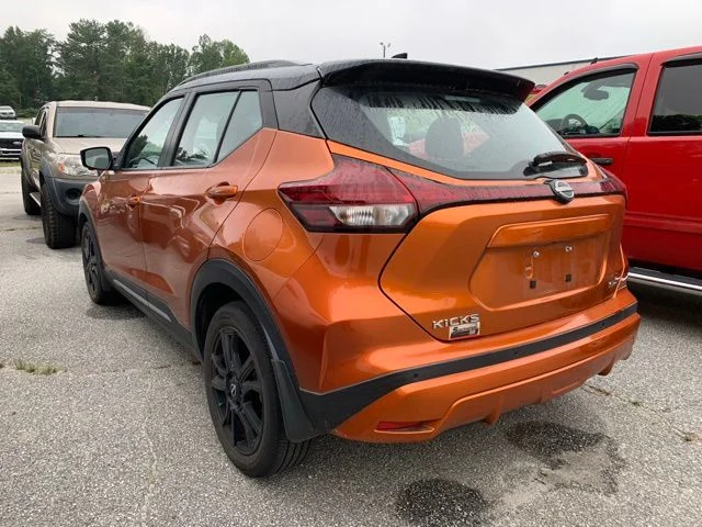 Used 2022 Orange Nissan SR image 5