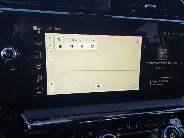 Used 2023 White GMC AT4 image 10