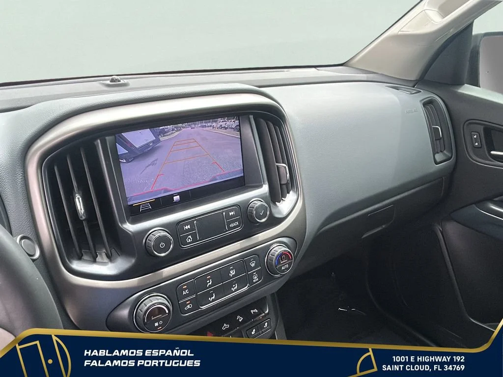 Used 2019 RED HOT Chevrolet 2WD Z71 image 20