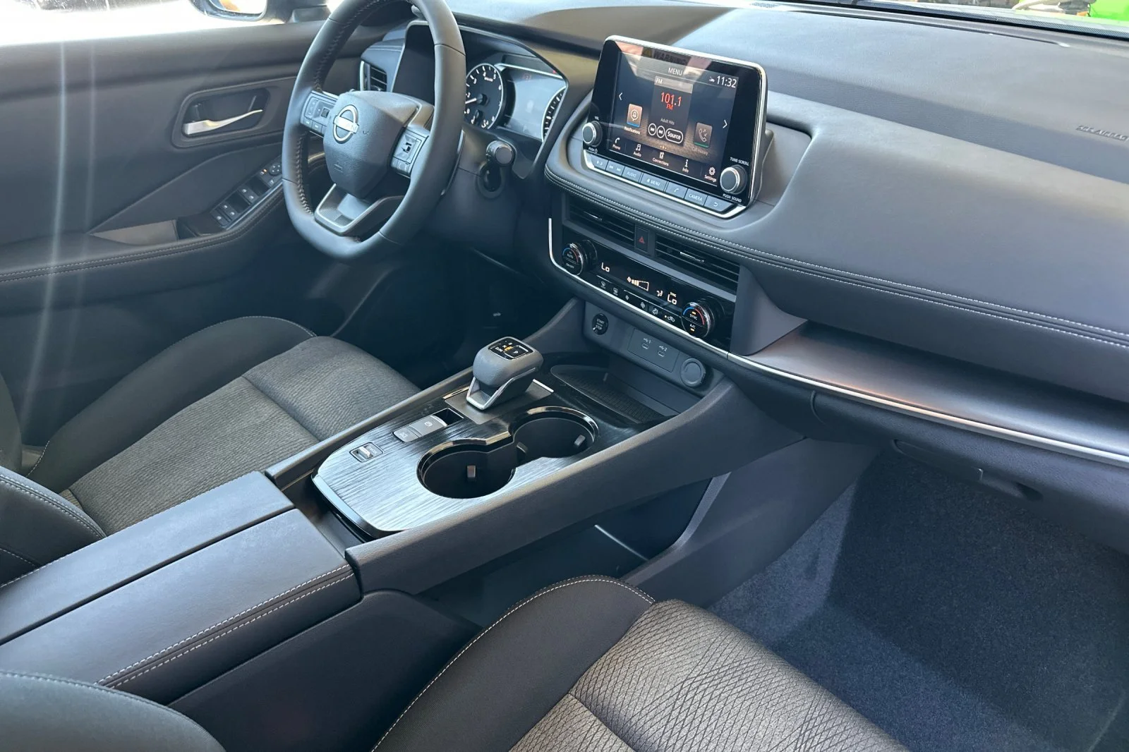 New 2026 Boulder Gray Pearl Nissan SV image 16