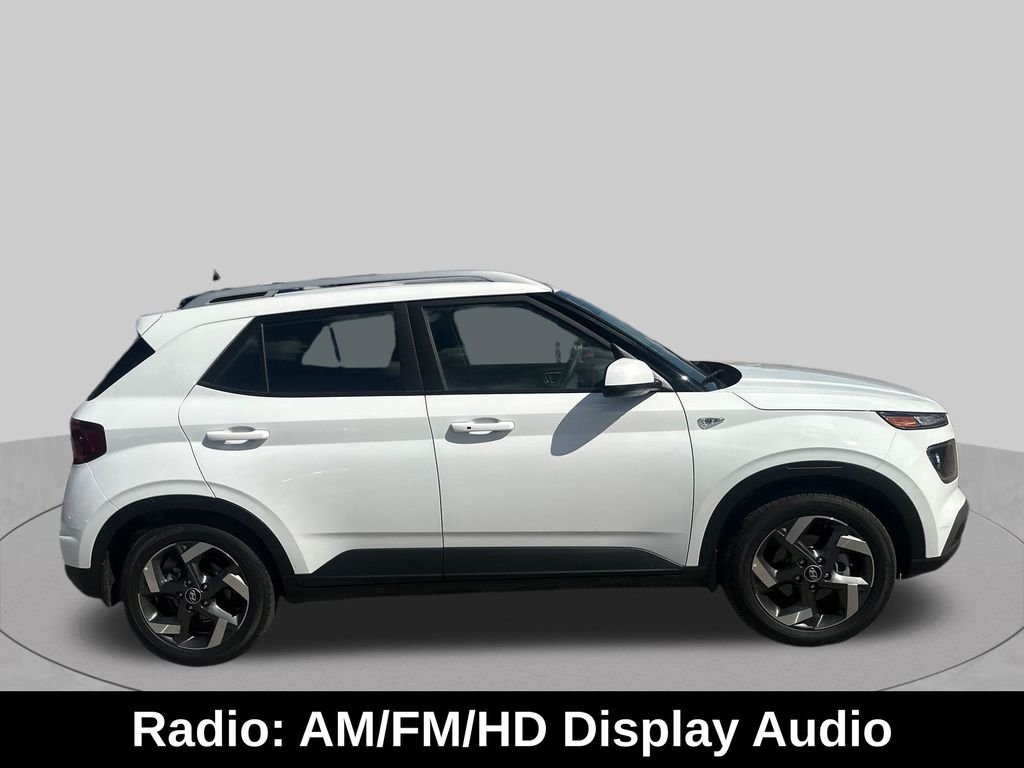 Used 2026 Lunar White Hyundai SEL image 7