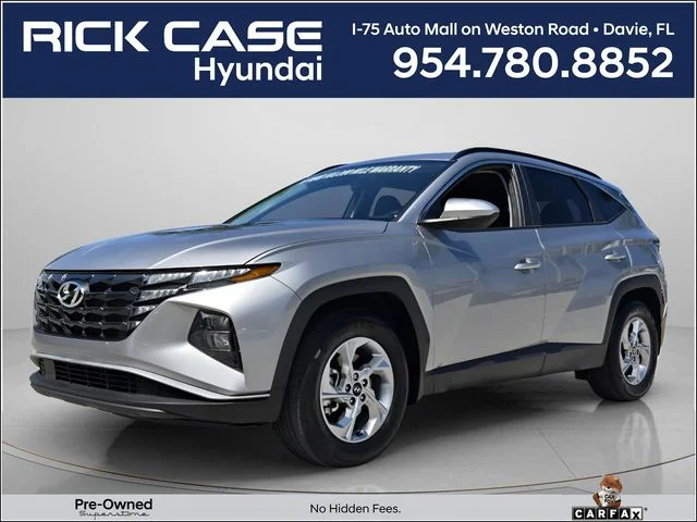 Used 2024 Silver Hyundai SEL image 1