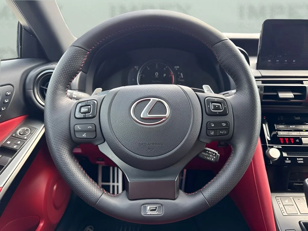 Used 2024 White Lexus 500 F SPORT Performance Premium image 31