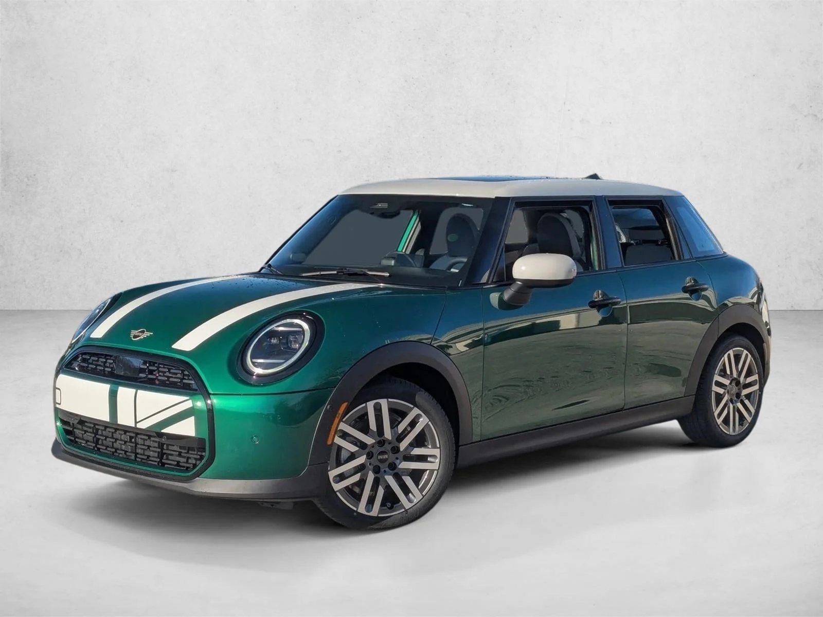 Pre-Owned 2026 MINI Hardtop 4 Door Cooper 4dr Car in Cockeysville