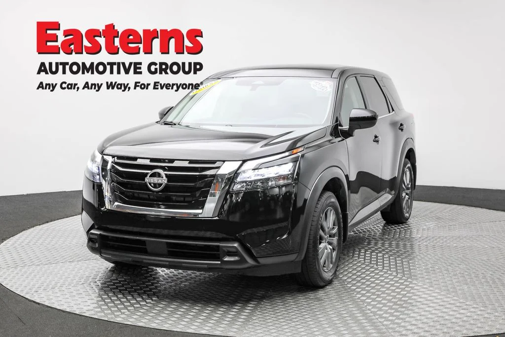 Used 2024 Black Nissan S image 1