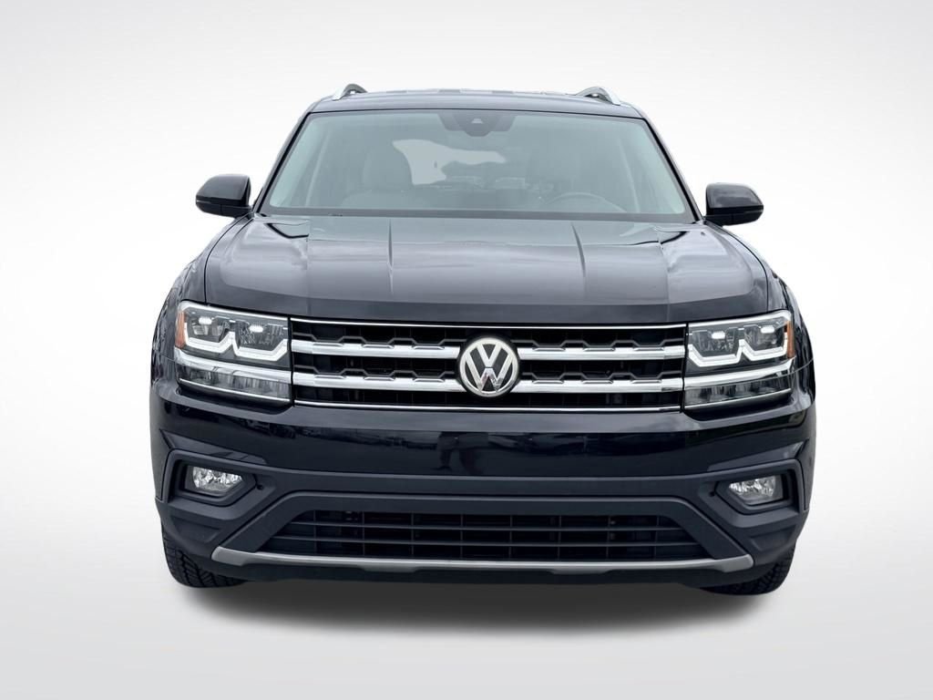 Used 2019 Black Volkswagen 3.6L V6 SE image 10