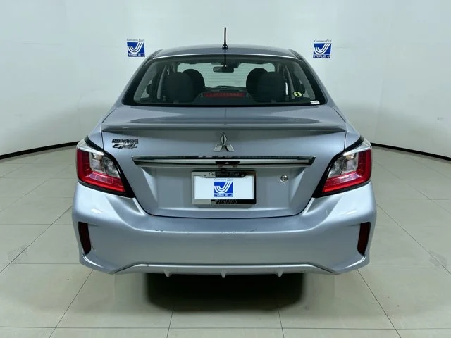Used 2023 Starlight Silver Metallic Mitsubishi ES image 17