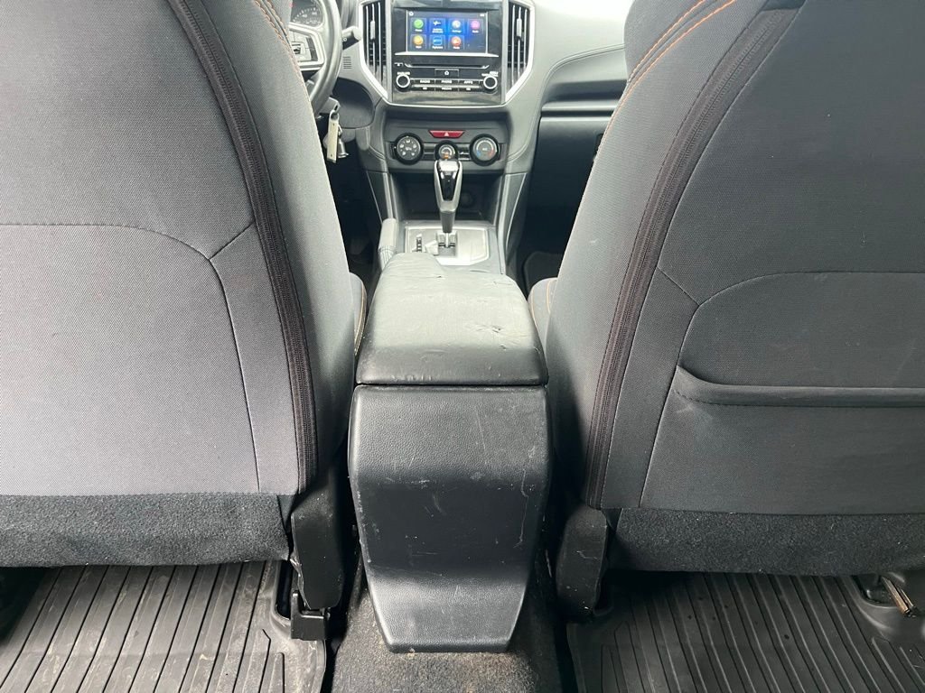 Used 2019 Crystal White Pearl Subaru 2.0i Premium image 28