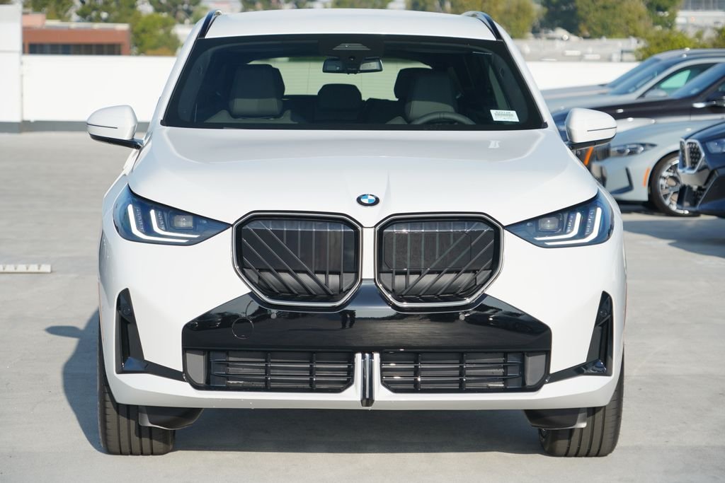 New 2026 Alpine White BMW 30 xDrive image 2