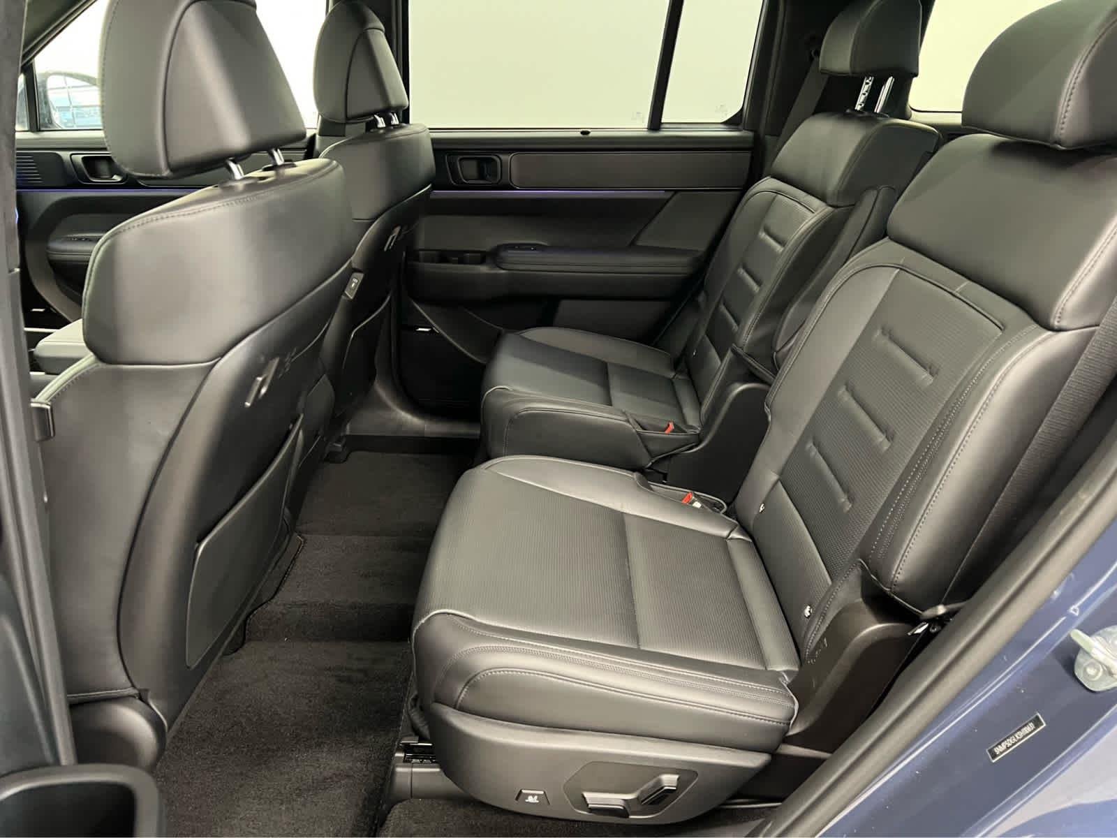 Used 2025 Atlantis Blue Hyundai Calligraphy image 28