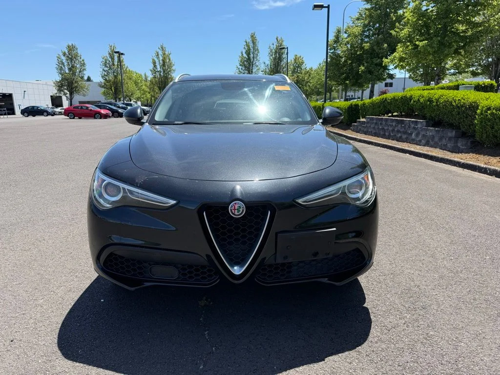 Used 2018 Alfa Romeo Stelvio Base with VIN ZASFAKAN1J7B60370 for sale in Gresham, OR