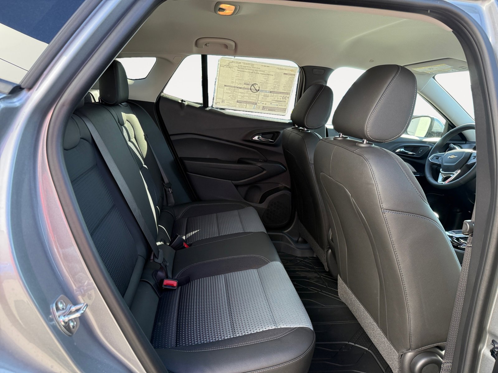2026 Chevrolet Trax LT - Photo 18