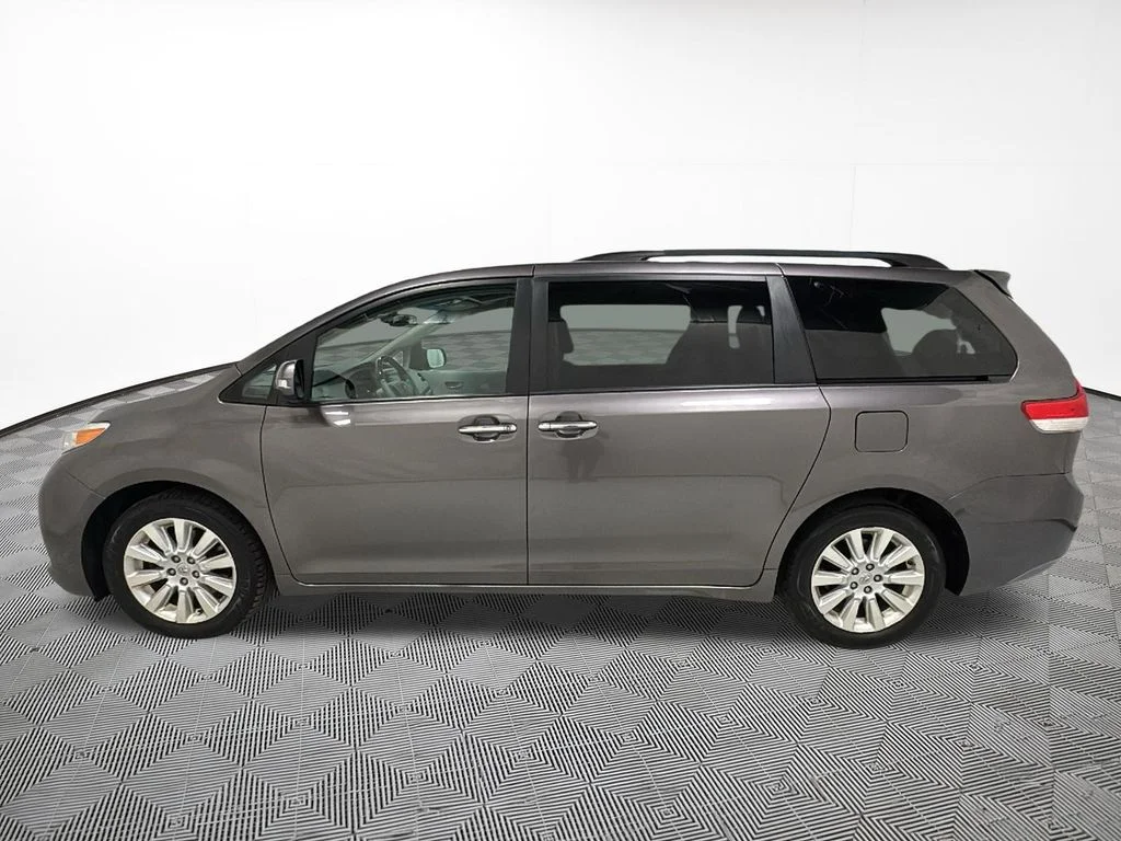 Used 2014 Toyota Sienna Limited with VIN 5TDDK3DC4ES075905 for sale in Eau Claire, WI