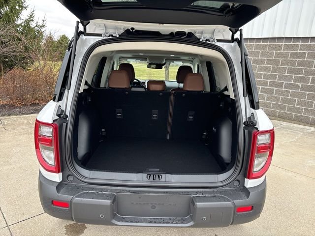 New 2025 Oxford White Ford Outer Banks® image 44