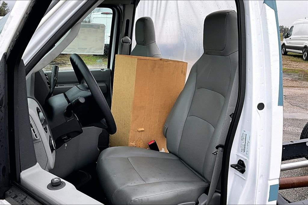 New 2025 Ford E-450SD Base