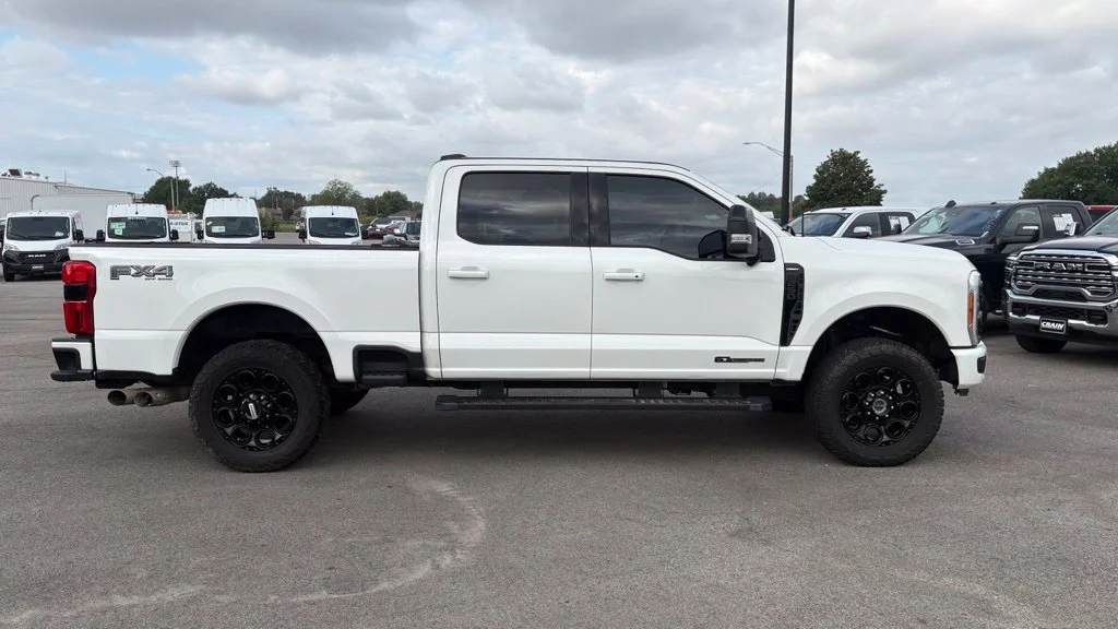 Used 2023 White Ford Lariat image 9