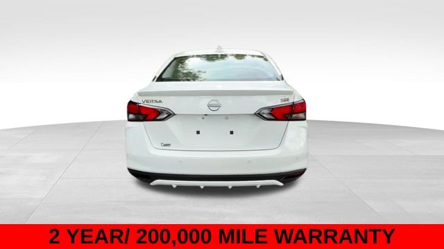 2025 Nissan Versa Sedan SR - Photo 8