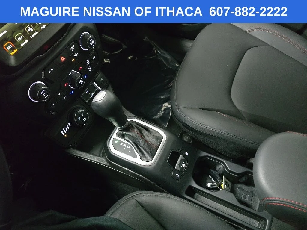 Used 2023 Red Jeep Trailhawk image 27