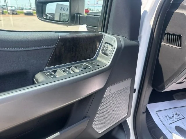 New 2026 Oxford White Ford F-250® Lariat® image 38