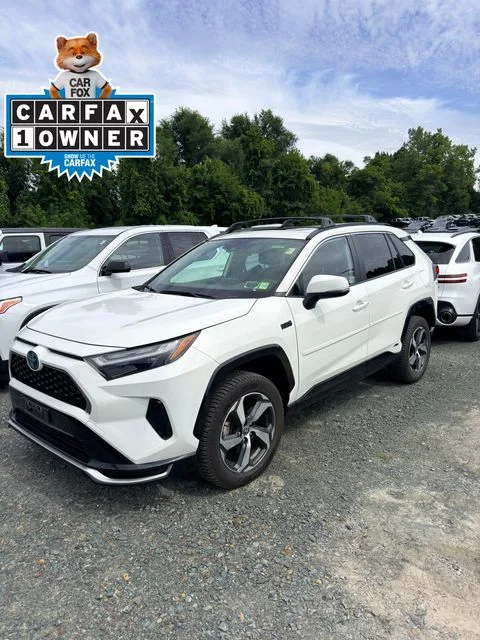 Used 2023 White Toyota SE image 1