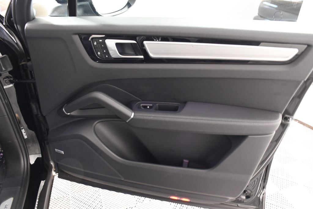 Used 2022 Black Porsche Platinum Edition image 18