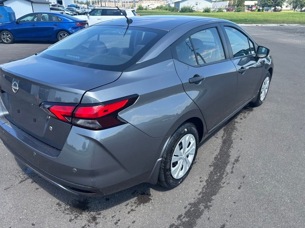 Used 2025 Gun Metallic Nissan 1.6 S image 5