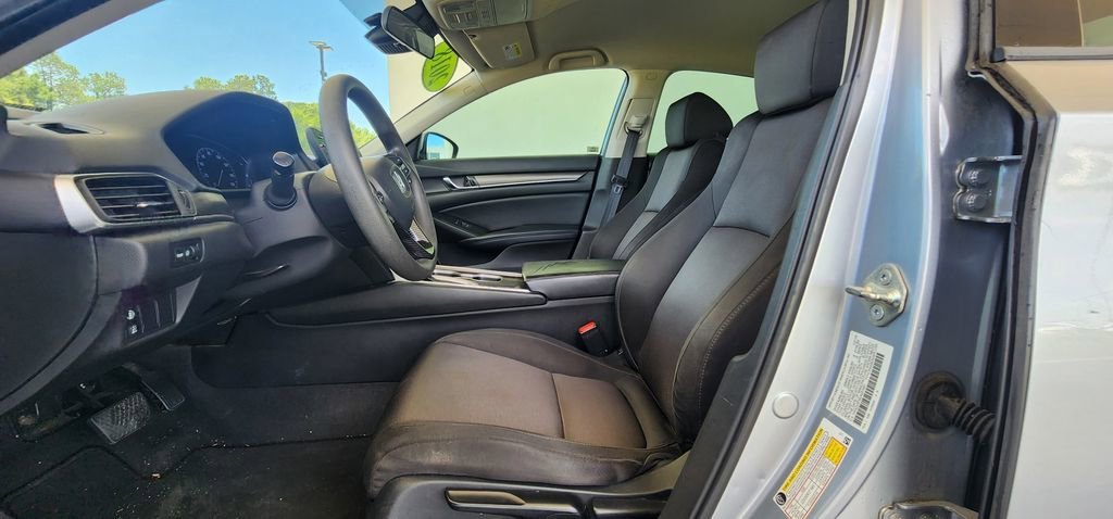 Used 2018  Honda LX 1.5T image 19