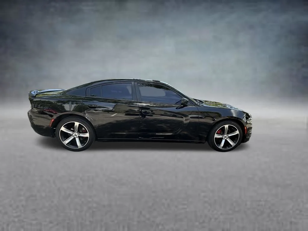 Used 2017 Black Dodge SE image 8